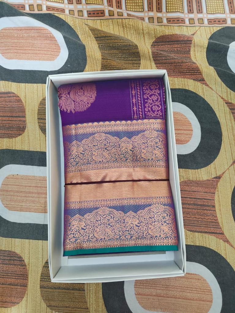 Handloom pure kanjivaram silk saree bridal silk naval or violet colour
