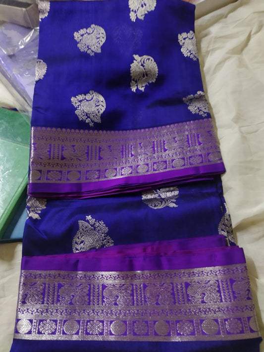 Venkatagiri silk Saree in double tone blue color