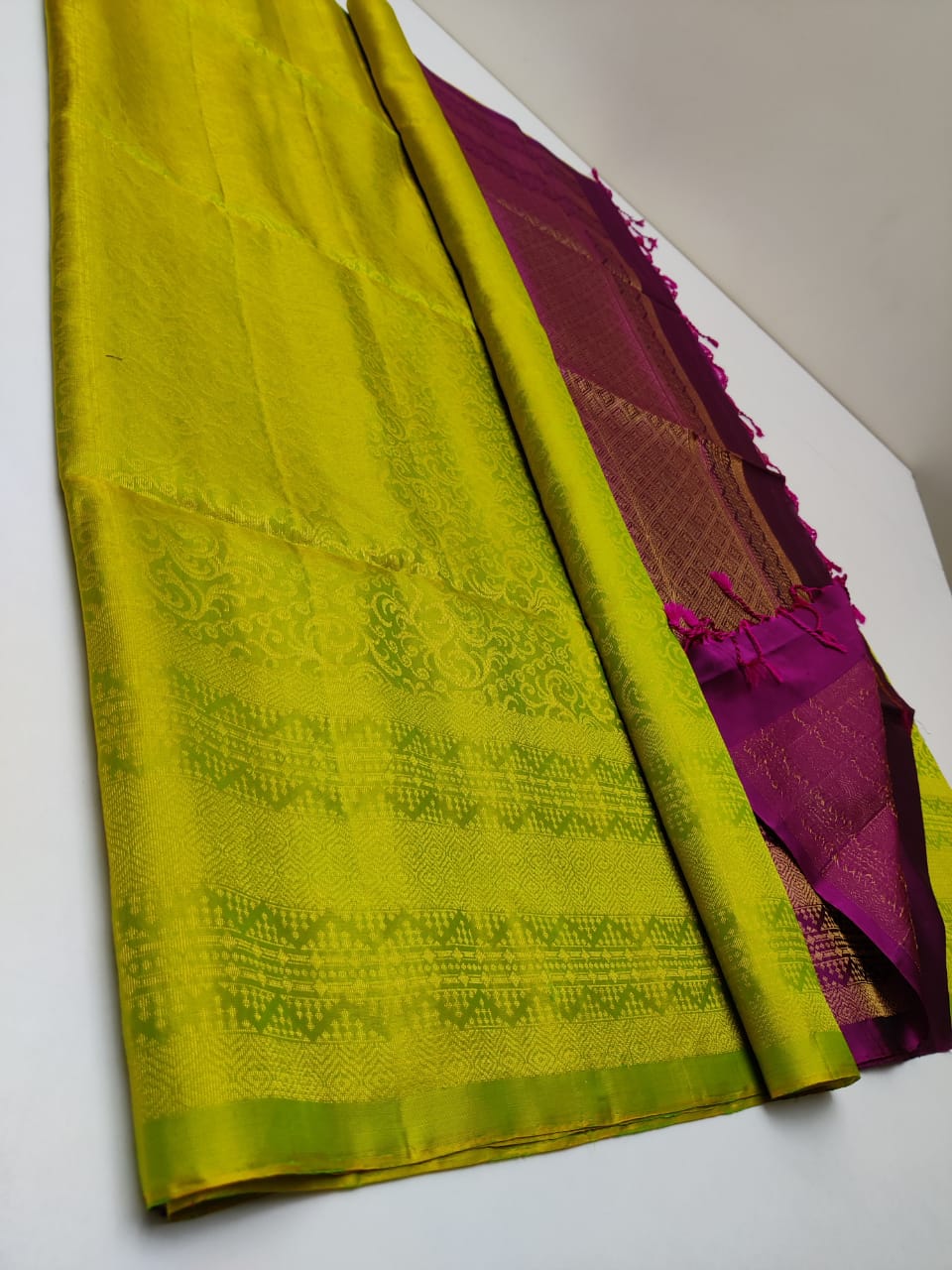 Pure Kanjivaram silk saree in handoven fully Jari weaving in leaf green with purple pallu