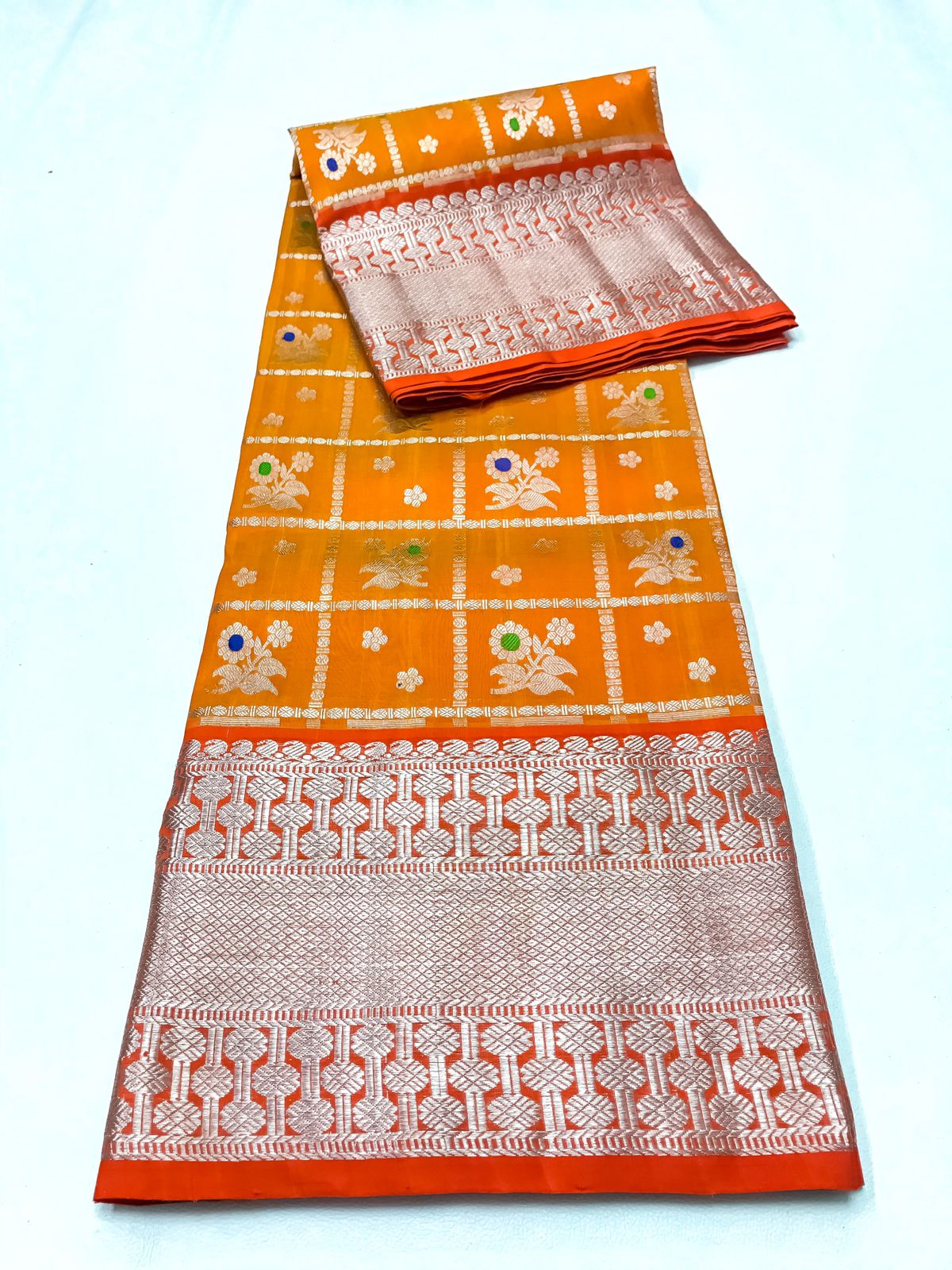 Venkatagiri handloom silk Saree in double tone mango yellow with sunset orange