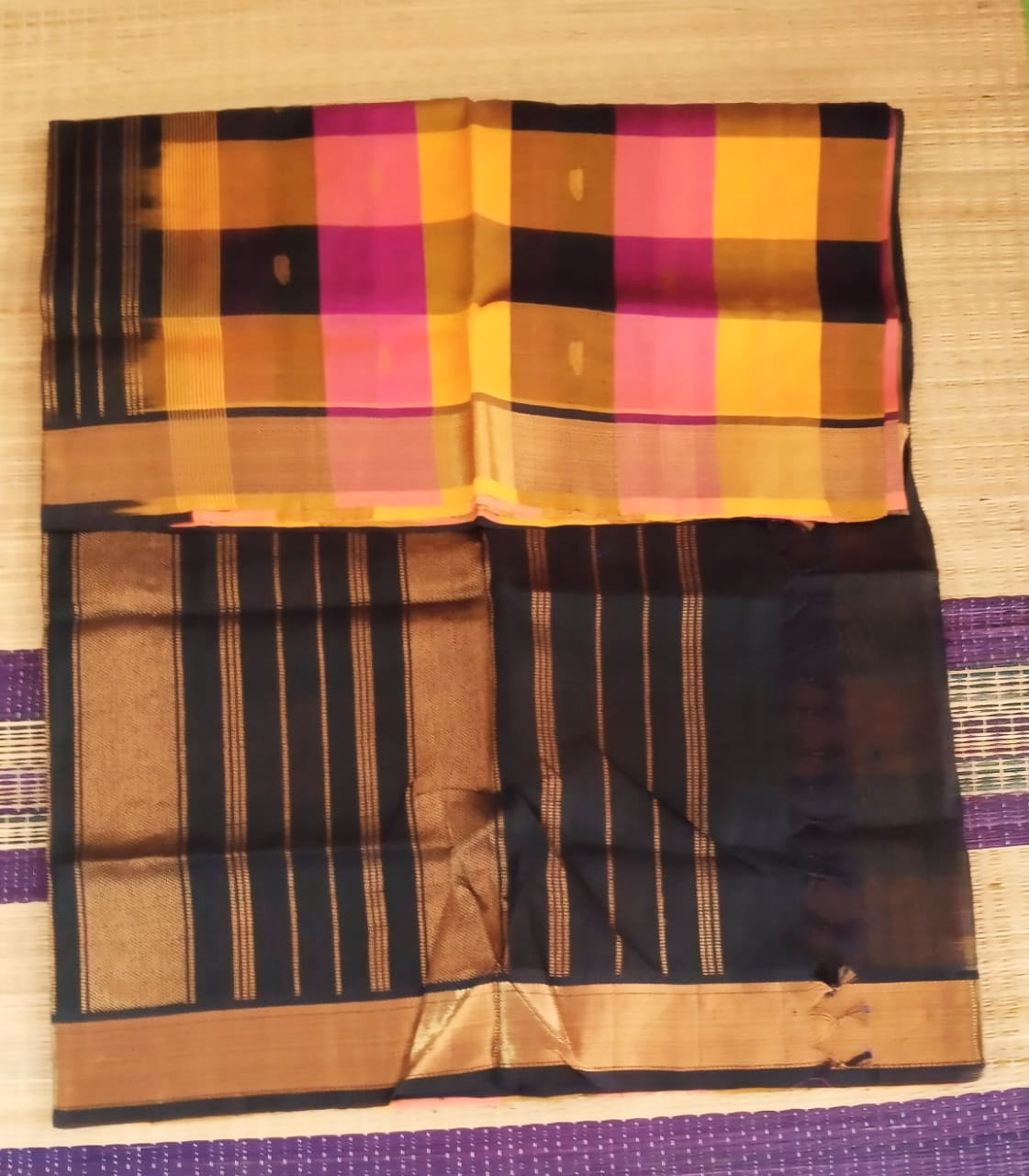 Pure silk cotton Saree with checked palum palamum pattern