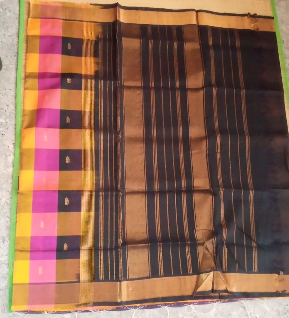 alt tag: Pure silk cotton Saree with checked palum palamum pattern Edit